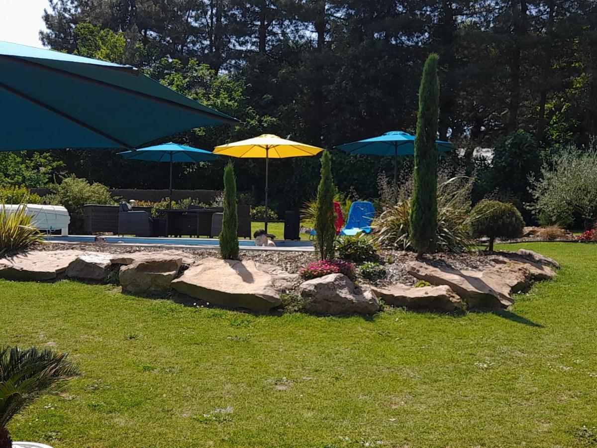 Chambre Dans Un Ecrin De Verdure Angrie Zewnętrze zdjęcie