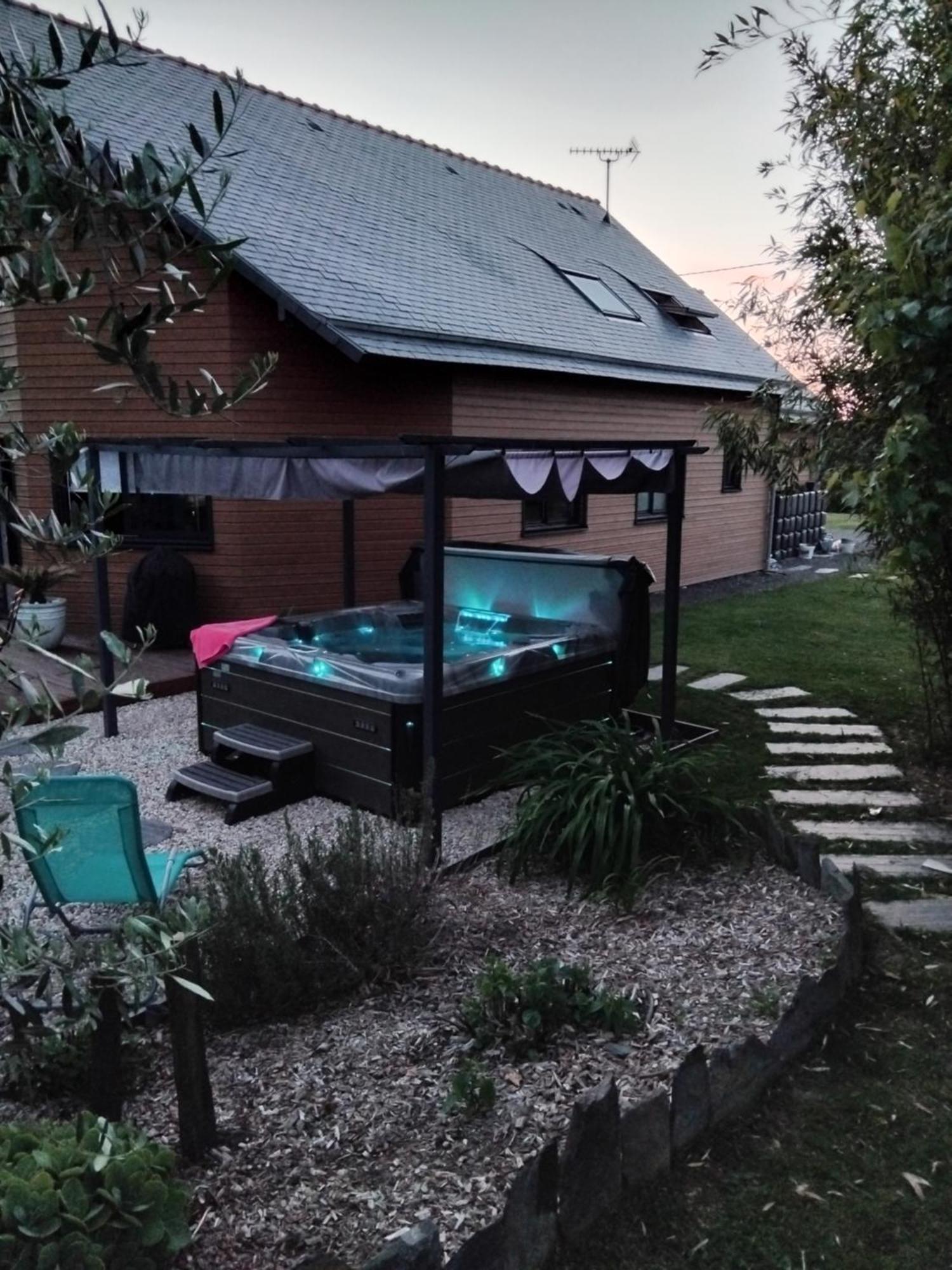 Chambre Dans Un Ecrin De Verdure Angrie Zewnętrze zdjęcie